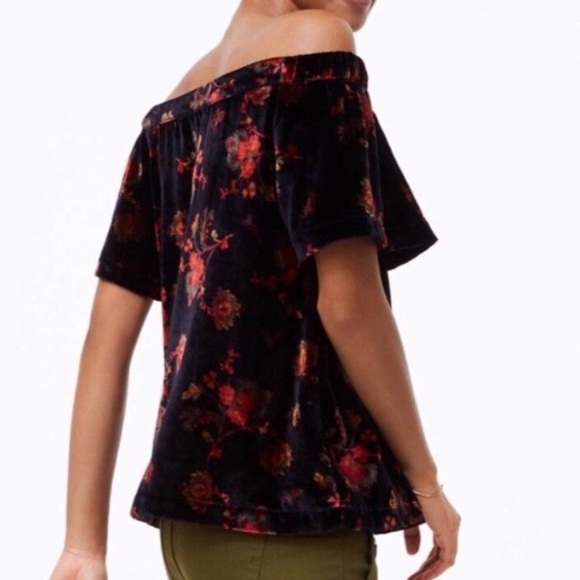 LOFT velvet off the shoulder top in black floral Dark feminine Whimsigoth Size S - Picture 4 of 7